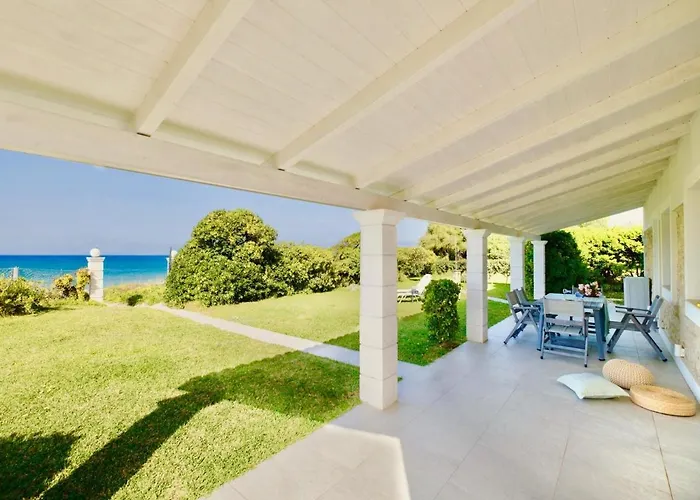 Beachfront Stato Da Mar By Dadovillas *