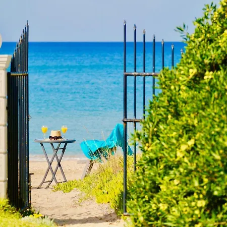 Villa Beachfront Stato Da Mar By Dadovillas