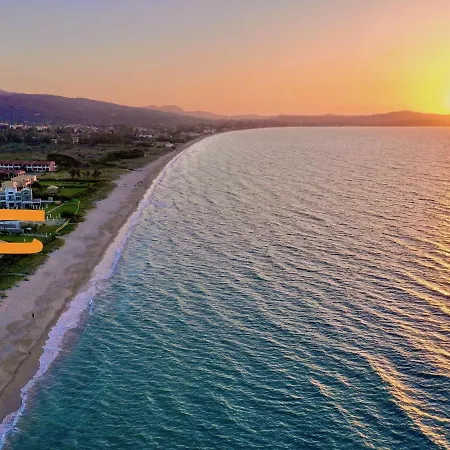 Beachfront Stato Da Mar By Dadovillas Villa